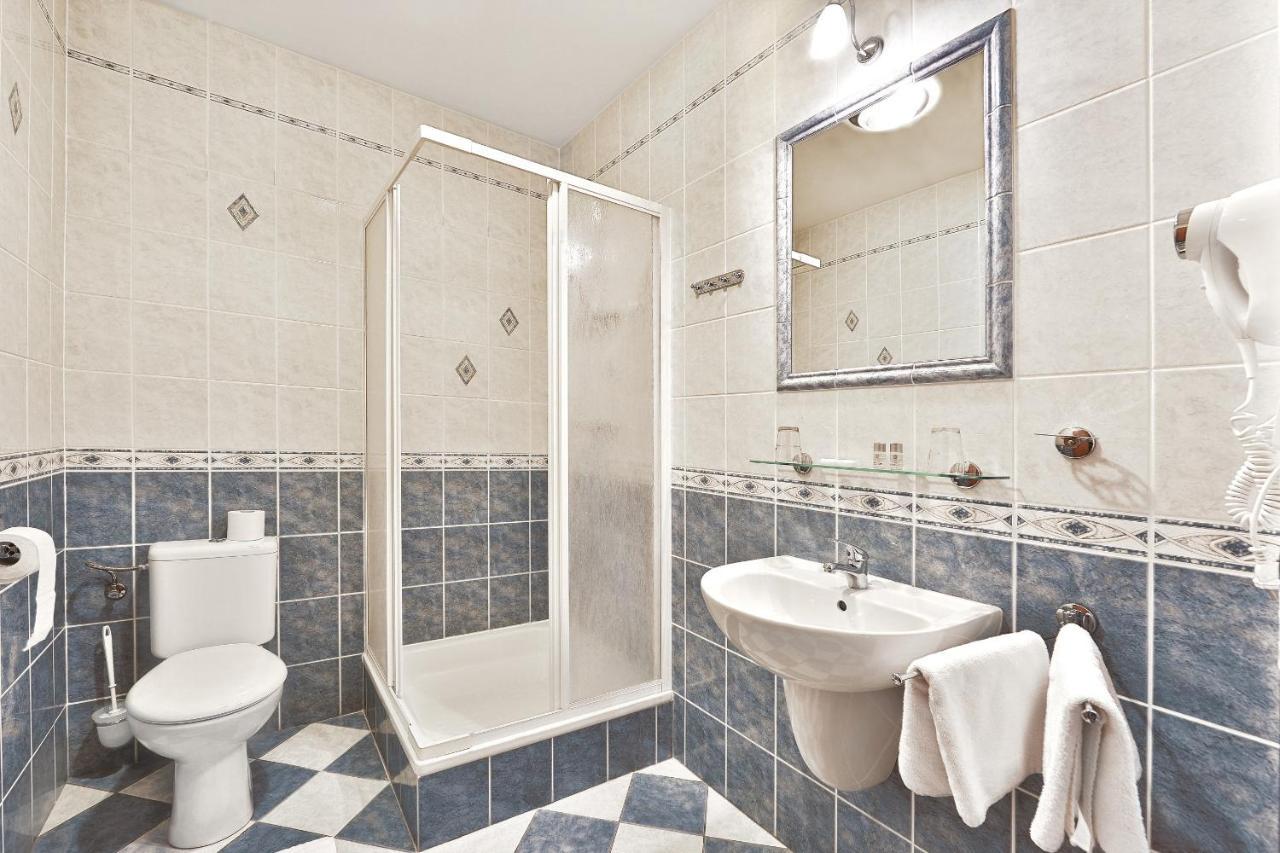 Attic Hotel Prag Eksteriør billede